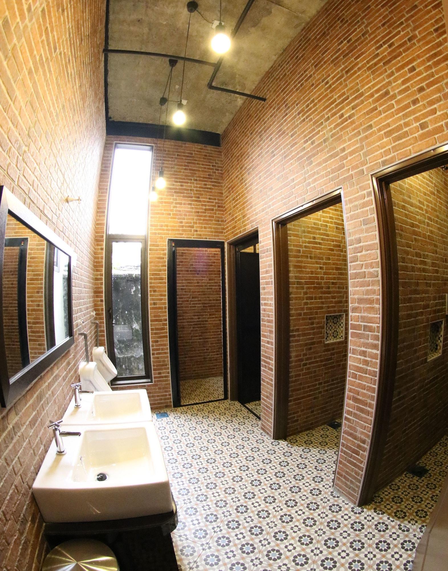 班隆酒店 怡保 外观 照片