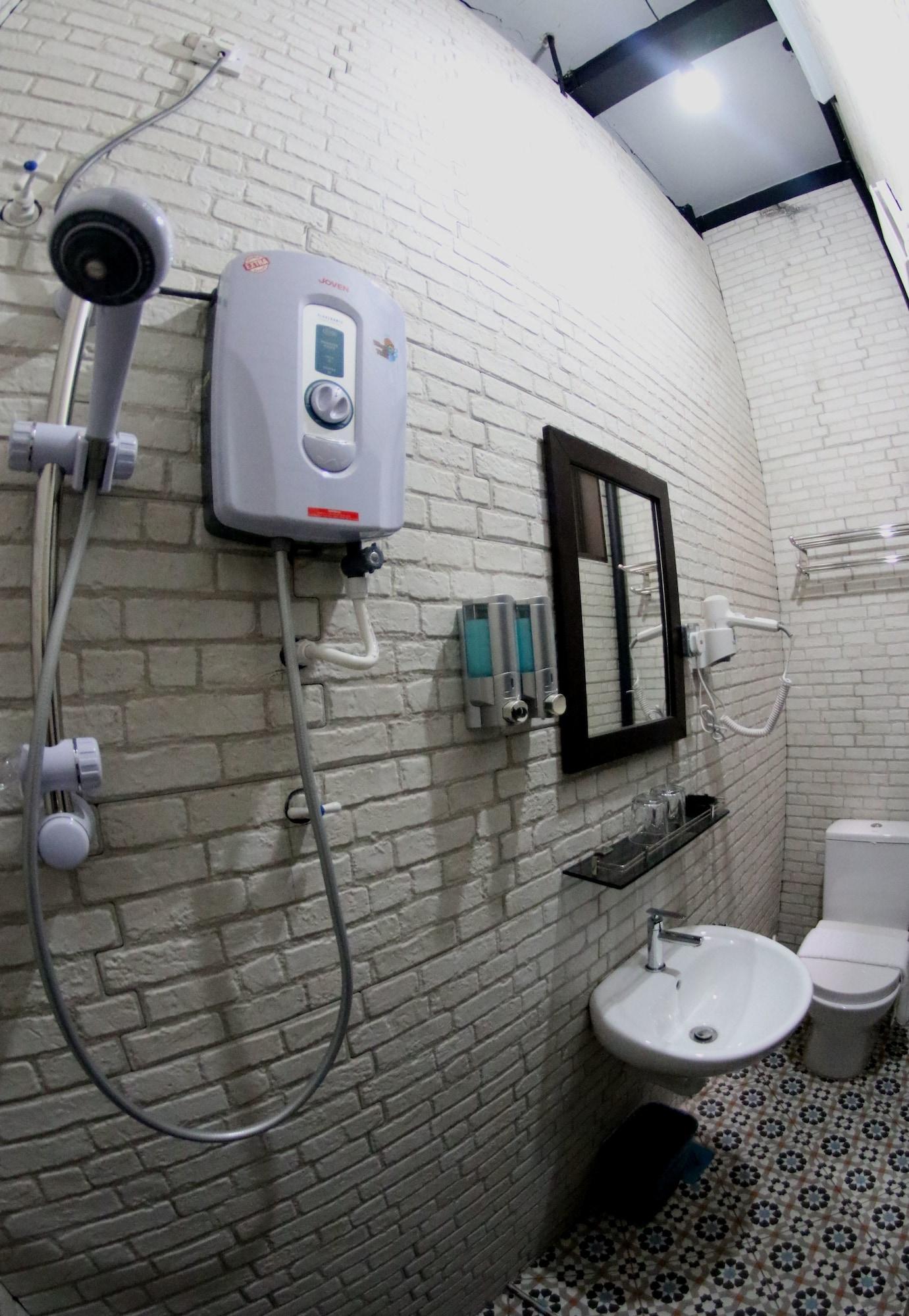 班隆酒店 怡保 外观 照片
